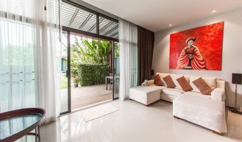Onyx Villas By Tropiclook Rawai Exterior photo