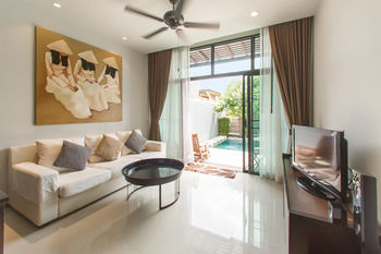 Onyx Villas By Tropiclook Rawai Exterior photo